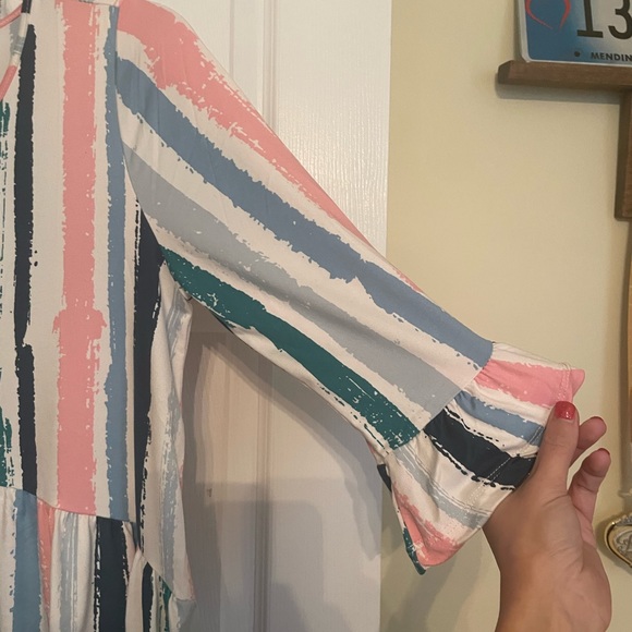 Ladies size Medium babydoll style shirt - Picture 5 of 6